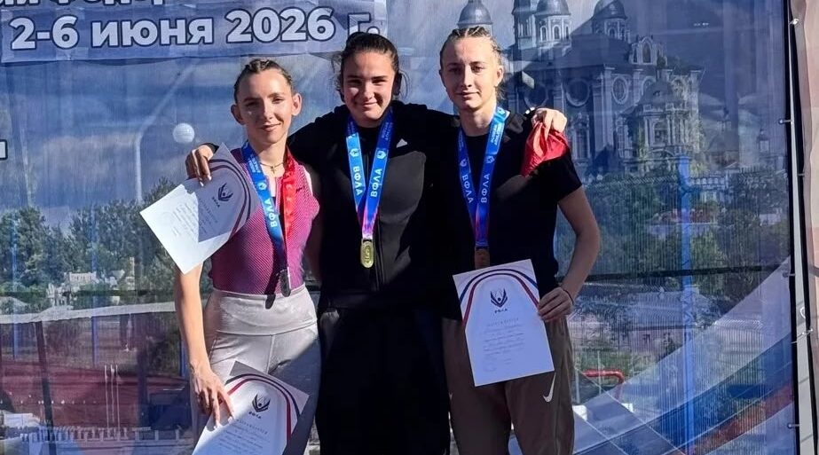 Брянские легкоатлеты завоевали золото на чемпионате и первенстве ЦФО в Смоленске