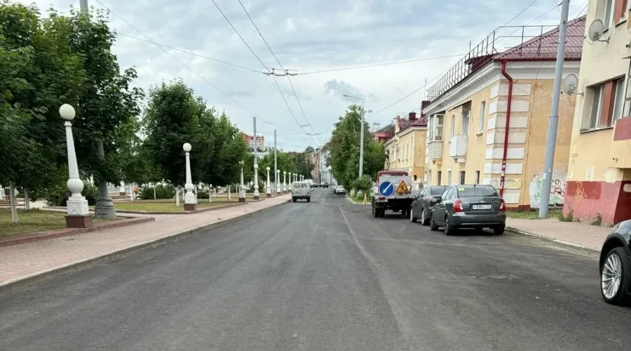 В Брянске по нацпроекту ремонтируют улицу Калинина