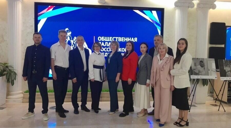 Учитель из Кокинской школы Брянщины стал победителем Всероссийского конкурса