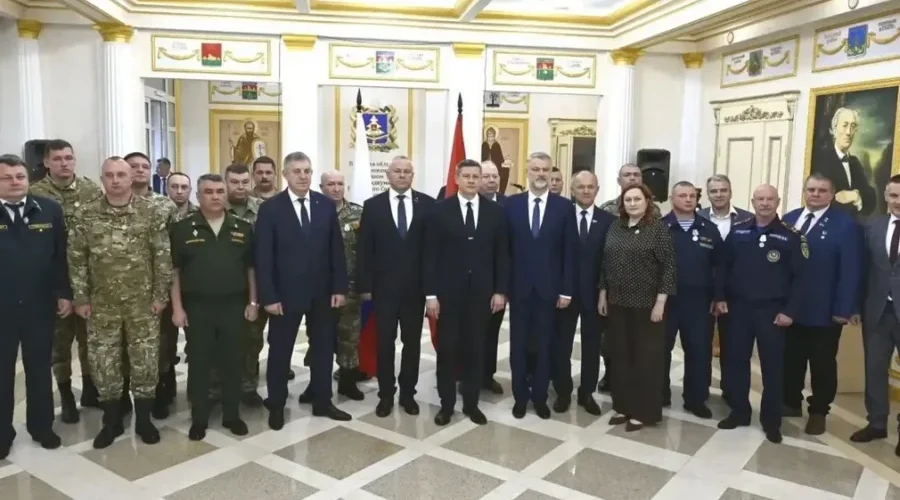 В день образования региона в Брянске провели церемонию вручения госнаград