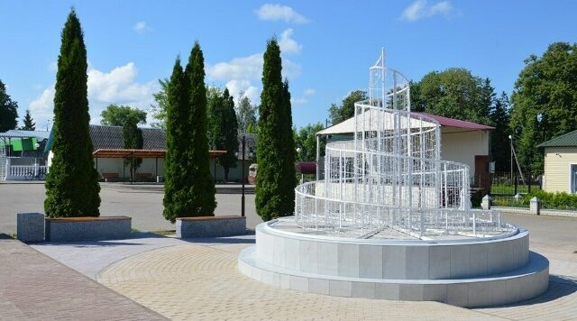 В Гордеевке на Брянщине благоустраивают общественное пространство по улице Кирова