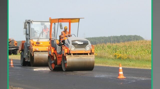 в Брянской области дорожники перешли на особо прочный асфальтобетон ЩМА