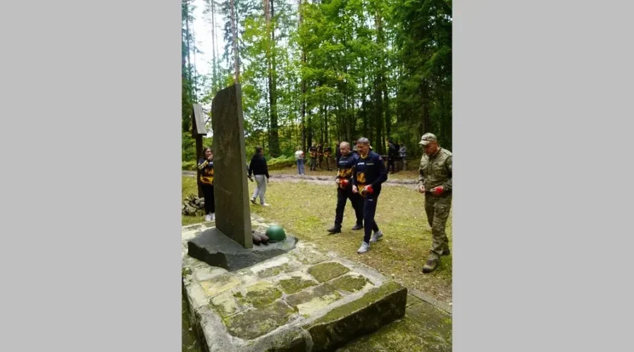 Глава региона Егор Ковальчук посетил места боевой славы Брянского края